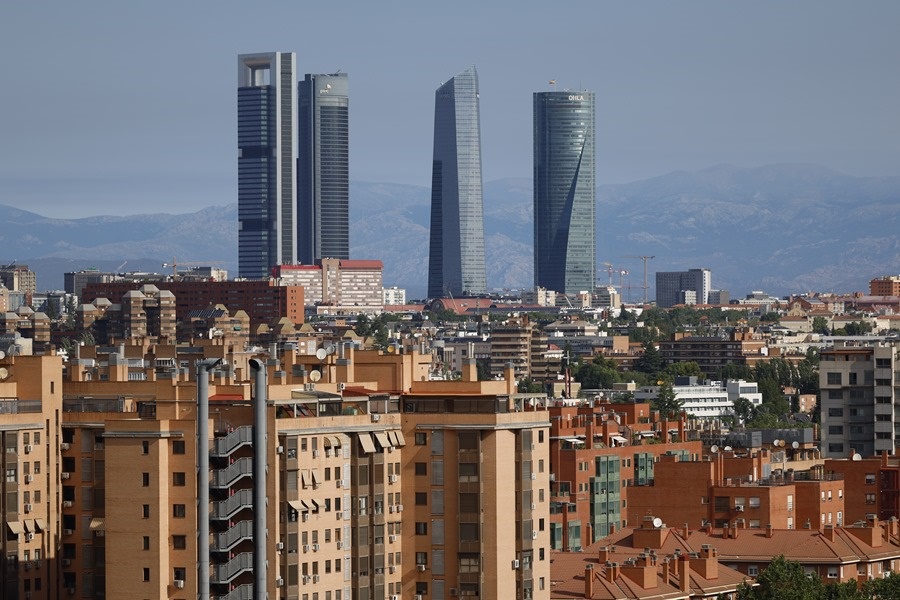 Olas de calor y sequías impulsan la innovación verde en pymes - EFE Verde